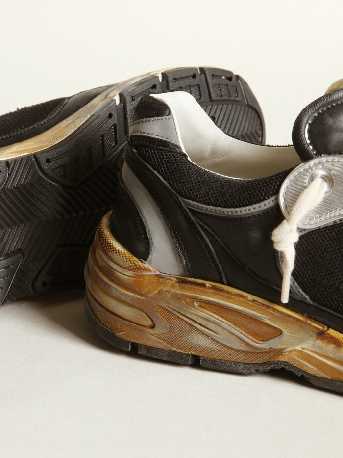 GOLDEN GOOSE Dad-Star Sneakers in Black Mesh and Nappa with Ice-Colored Star - immagine 4