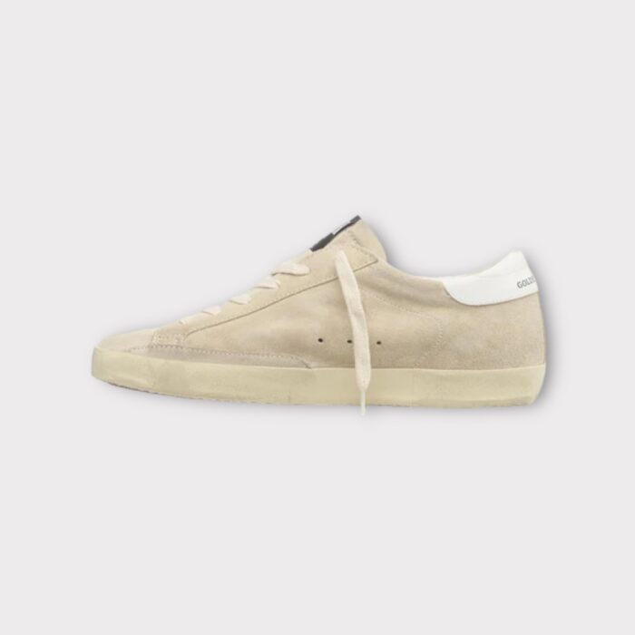 GOLDEN GOOSE Super-Star Sneakers in Beige Suede Upper with White Star and Heel - immagine 3
