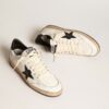 GOLDEN GOOSE Ball-Star Sneakers in White Leather whit Black Star and Heel - immagine 3